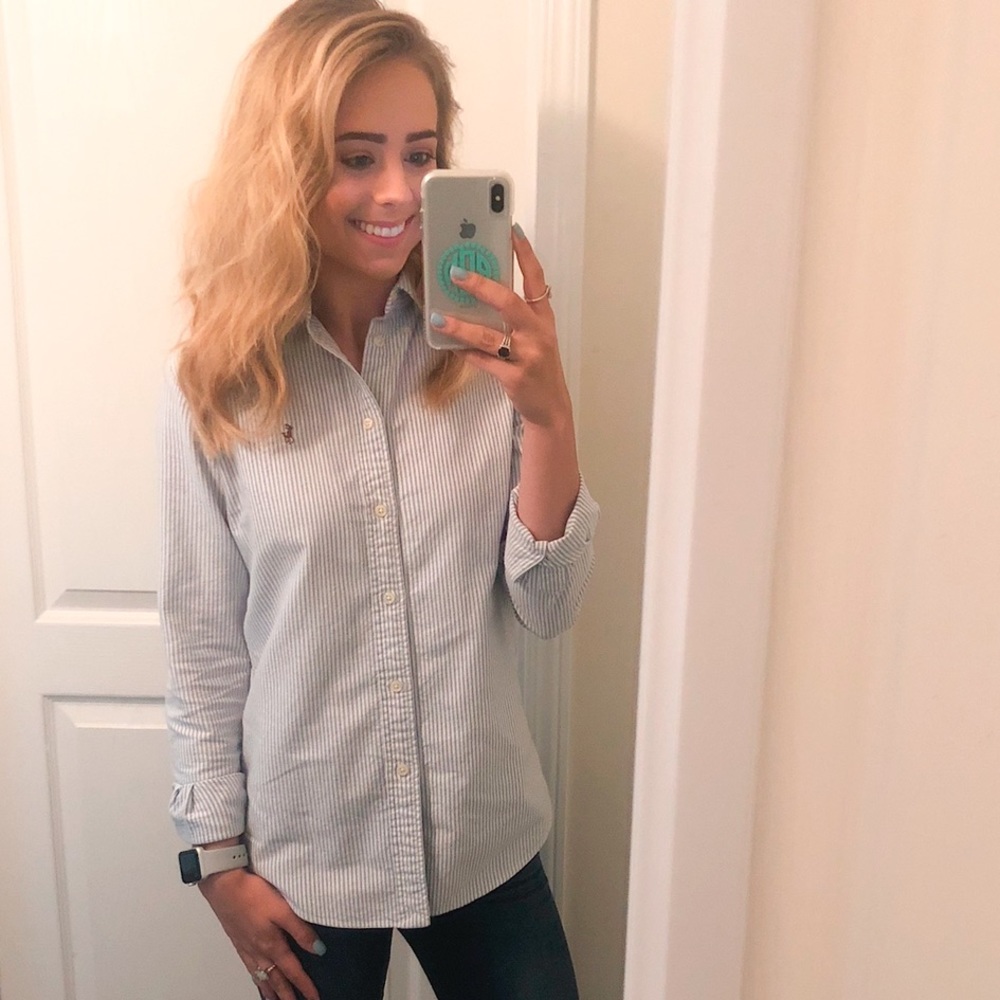 Polo Ralph Lauren
Classic Fit Oxford Shirt